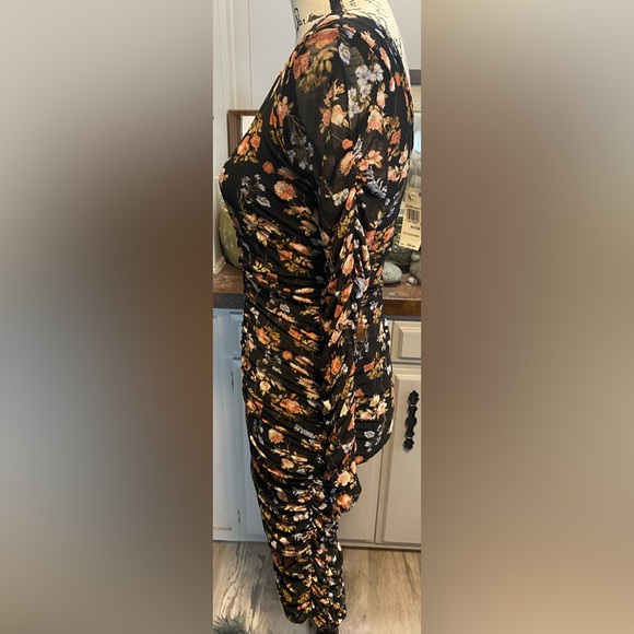 NWT Almost Famous Black Floral Long Sleeve Dress - Picture 9 of 16